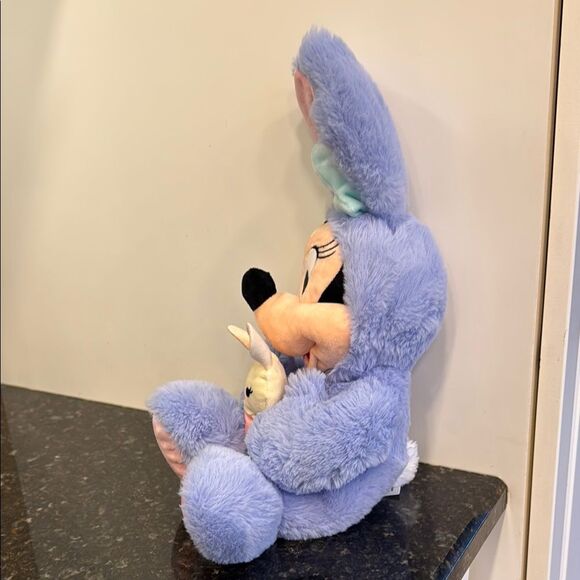 Minnie Mouse Holding Bunny 18” BluePurple 2019 DisneyStore Plush Stuff AnimalToy - Picture 5 of 12